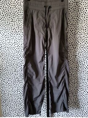 Lululemon Dance Studio Pants 8